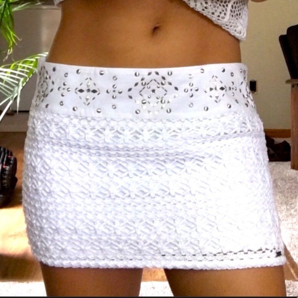 Hollister mini skirt